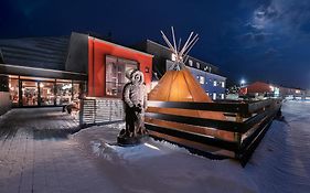 Svalbard Hotell | Polfareren